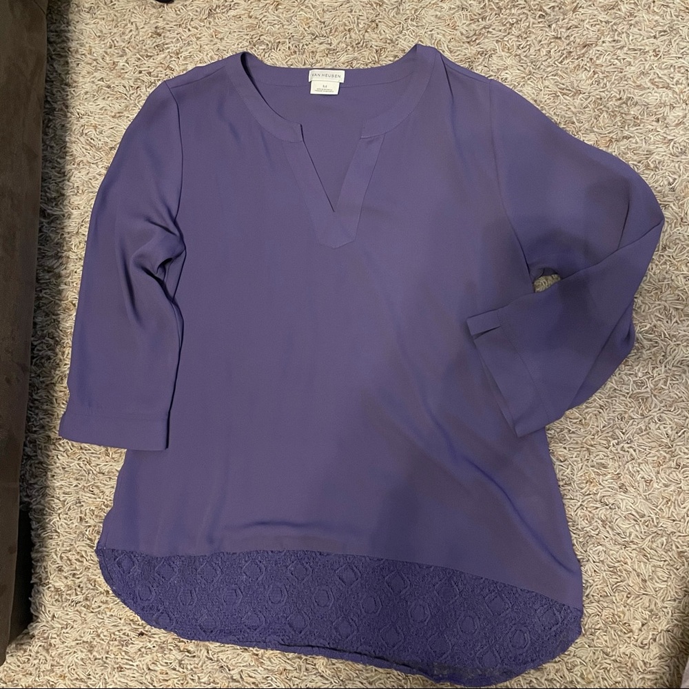 💛💛Van Heusen Lace Edge Blouse